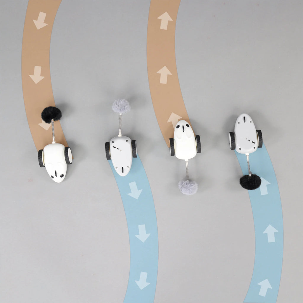 Purechase Smart Cat Toy, Interactive Automatic Mouse Shaped Toy for Pets, App Enabled with Adjustable Speed, Flip Modes, Replaceable Plush Tail and USB Charging for Kittens and Dogs